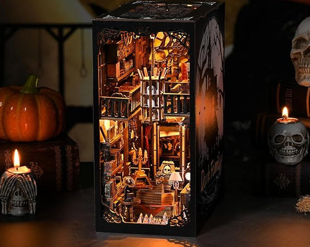 Moonlight Nooks | DIY Goth Booknook